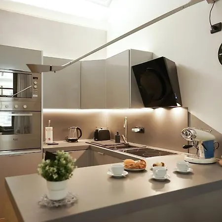 Luxury - Porta Nuova *